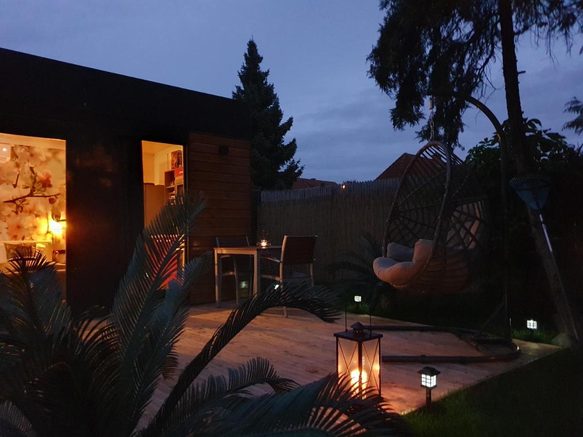 Lane Tiny Homes, Nahe Hannover Messe Exterior foto