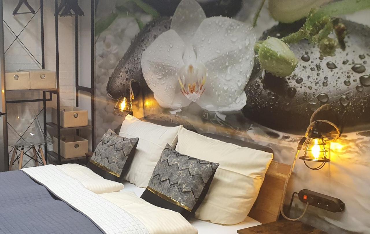 Lane Tiny Homes, Nahe Hannover Messe Exterior foto