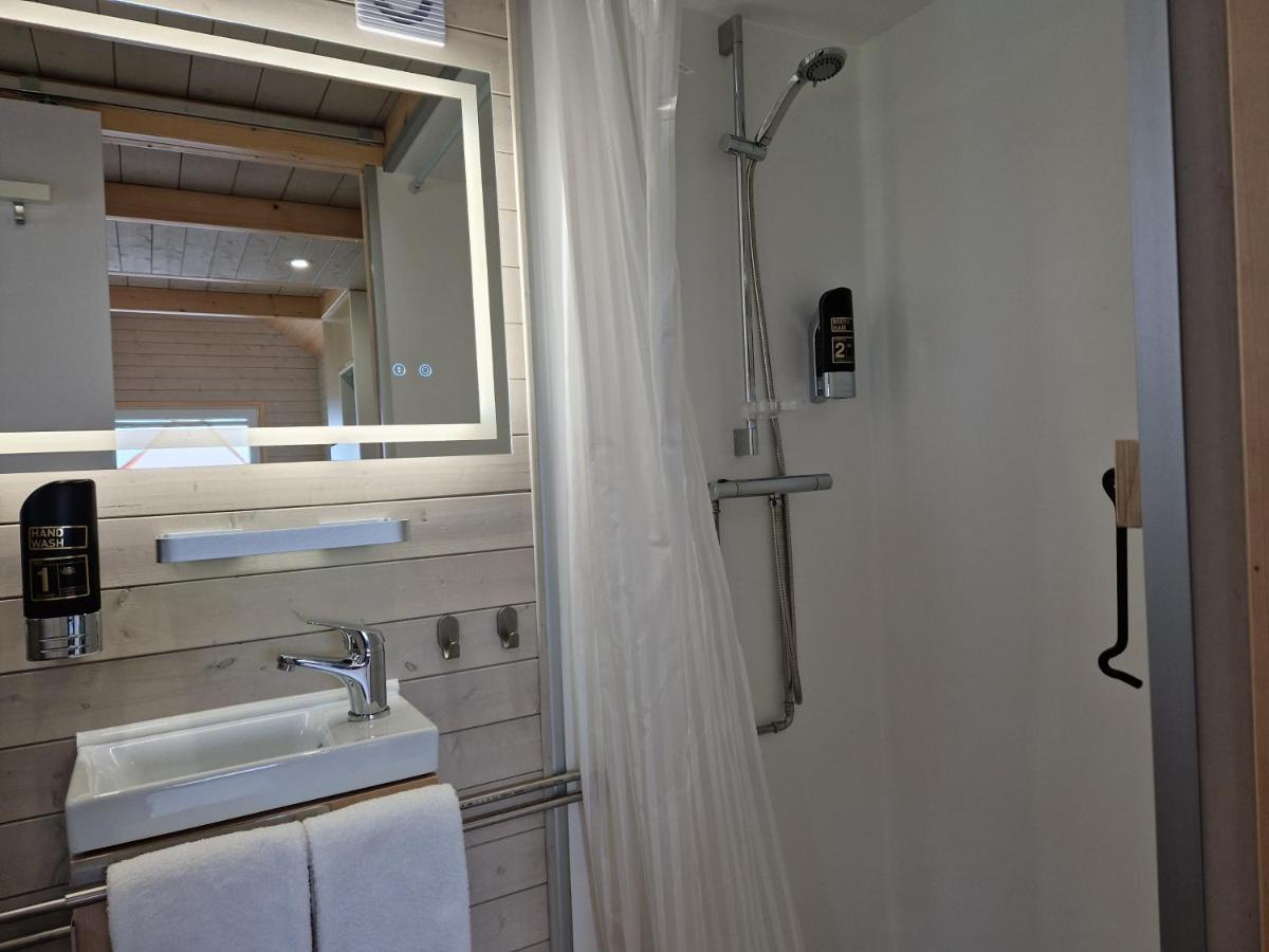 Lane Tiny Homes, Nahe Hannover Messe Exterior foto